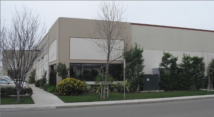 Primary Photo Of 31669-31699 Hayman St, Hayward Warehouse For Lease