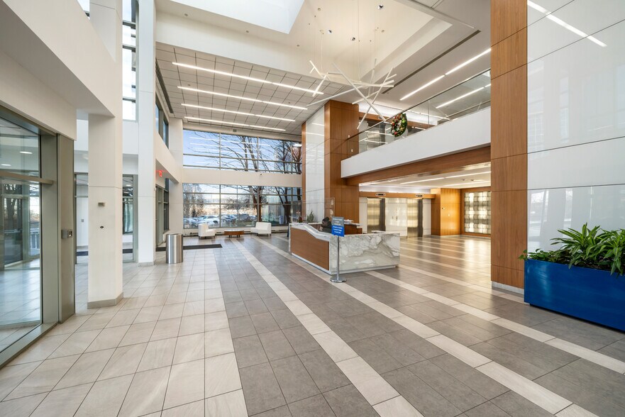 More Photos Of 55 Challenger Rd, Ridgefield Park Office For Lease