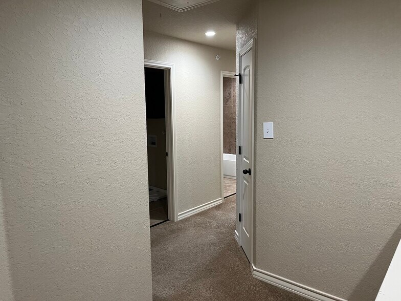 More Photos Of 6414 Luglio Ln, San Antonio Apartments For Sale