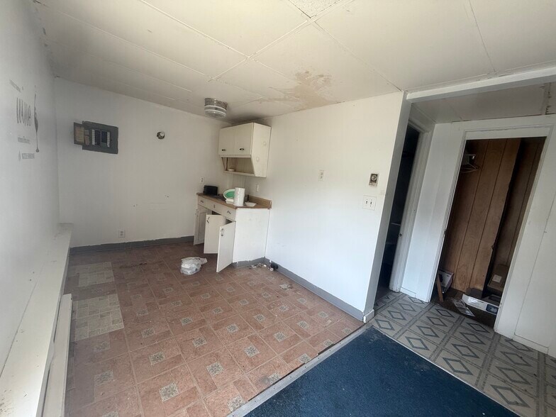 More Photos Of 15 Buffalo St, Gowanda Multifamily For Sale