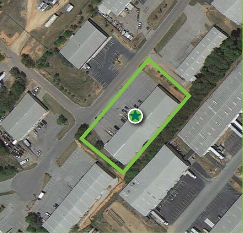 More Photos Of 17 International Ct, Greenville Warehouse For Lease