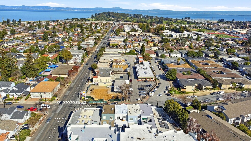 More Photos Of 869 Woodside Way, San Mateo Storefront Retail Office For Lease