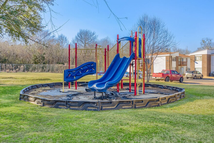 More Photos Of 850 Lindbergh Dr, Jackson Multifamily For Sale