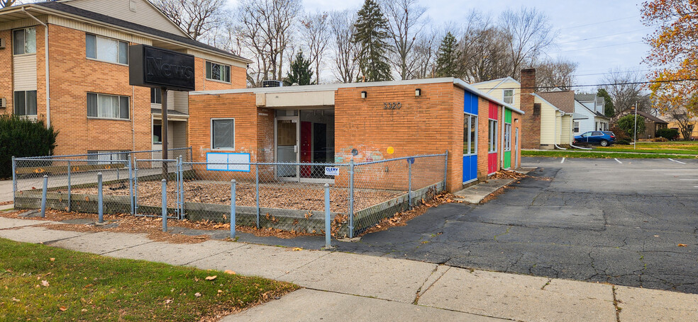 Primary Photo Of 3320 S Pennsylvania Ave, Lansing Daycare Center For Lease