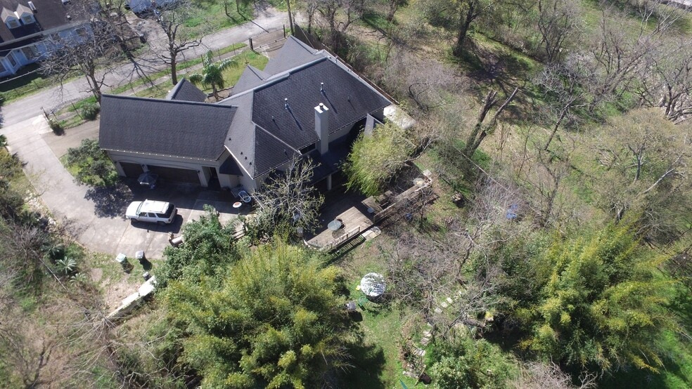 More Photos Of 315 Embry St, Houston Loft Creative Space For Sale