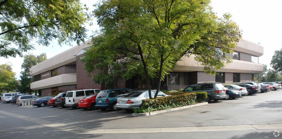 More Photos Of 1902 Royalty Dr, Pomona Medical For Sale