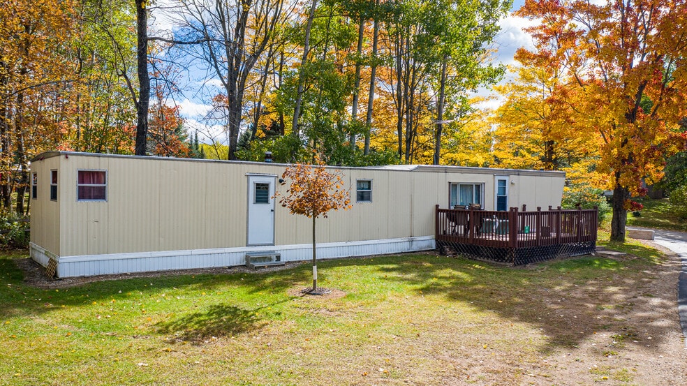 More Photos Of N10120 Parkway Rd, Crivitz Hotel For Sale