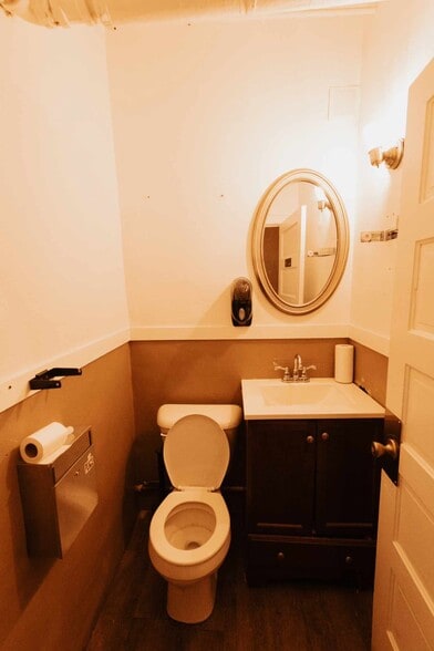 More Photos Of 23 Main St S, Minot General Retail For Lease