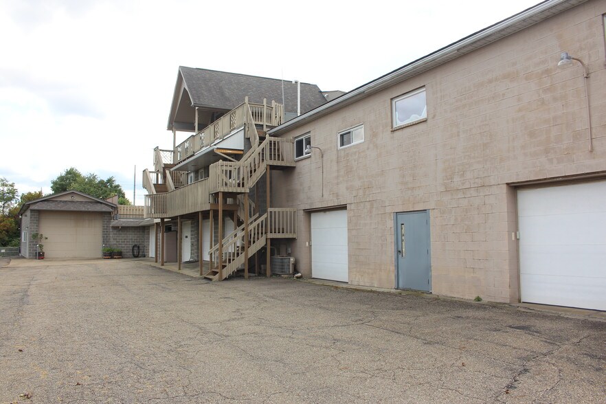 More Photos Of 725 Main St, Wintersville Restaurant For Sale