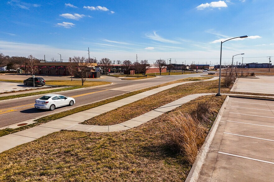 More Photos Of 2.23+/- Acres on N. Destination Dr., Derby Land For Sale