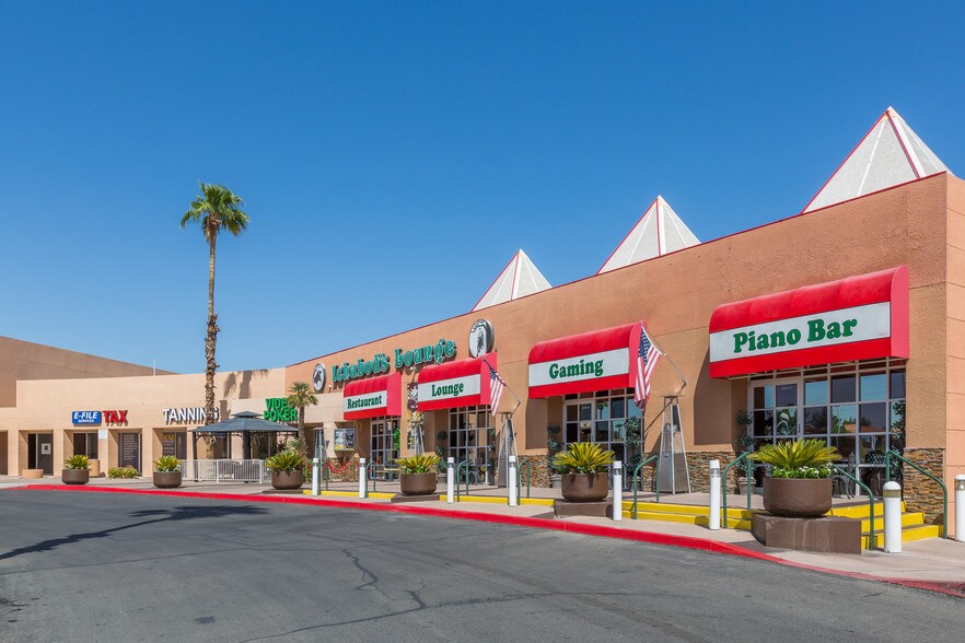 More Photos Of 3220-3370 E Flamingo Rd, Las Vegas Unknown For Lease