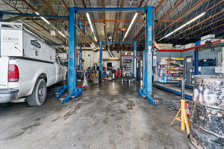 More Photos Of 5346 Scotts Valley Dr, Scotts Valley Auto Repair For Lease