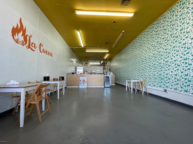 More Photos Of 903 N 16th St, Phoenix General Retail For Lease