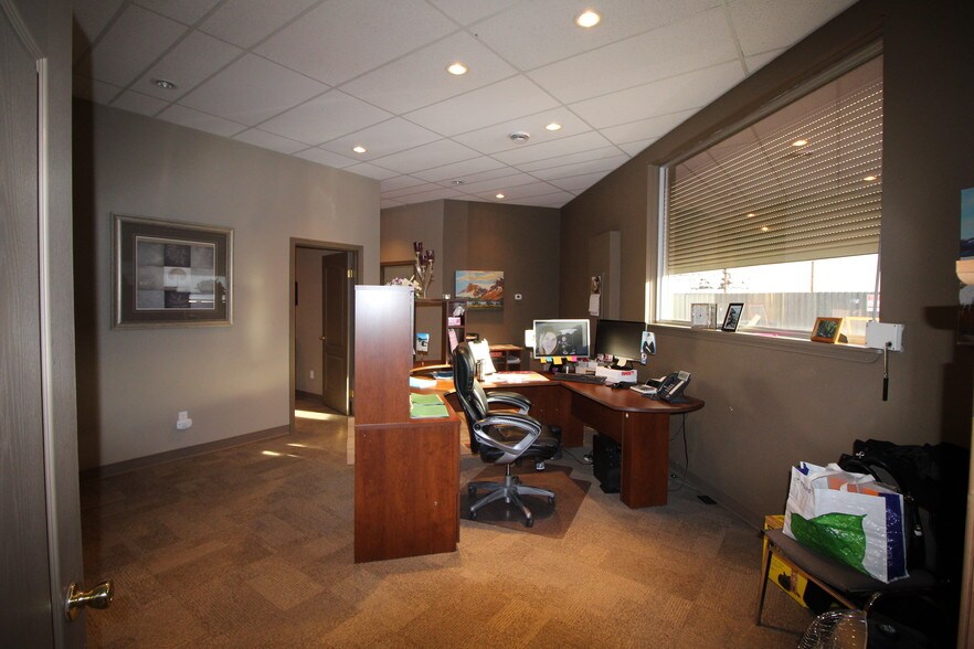More Photos Of 2802-2810 5 Av N, Lethbridge Storefront Retail Office For Sale