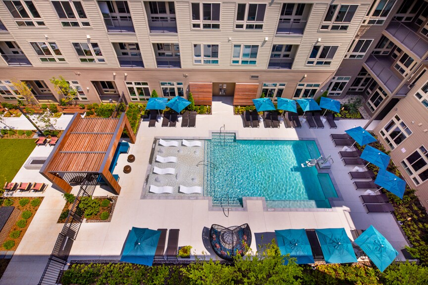 More Photos Of 2803 Poag St, Alexandria Apartments For Lease