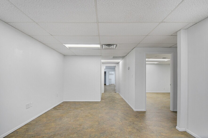 More Photos Of 1873 Everlee Rd, Jacksonville Industrial For Sale