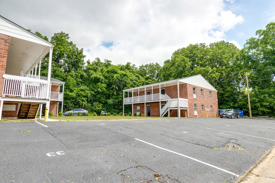 More Photos Of 1121 Stainback St, Petersburg Apartments For Sale