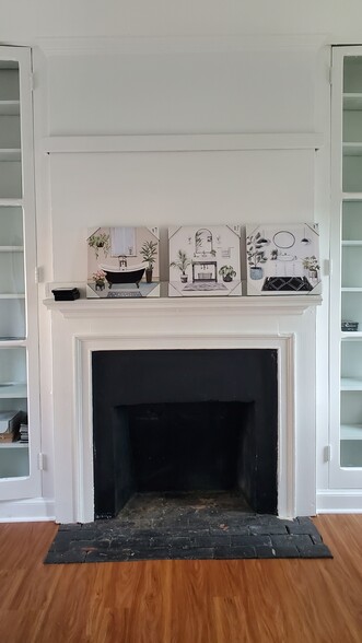 More Photos Of 23 E Market St, Leesburg Loft Creative Space For Lease