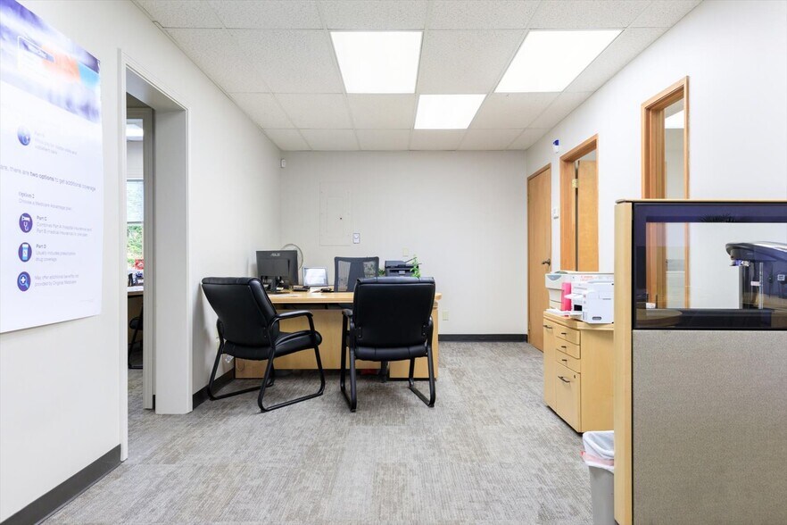 More Photos Of 5589 Harbor Road Rd, Freeland Office Residential For Sale