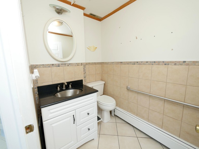 More Photos Of 4515 Nesconset Hwy, Port Jefferson Station Freestanding For Lease