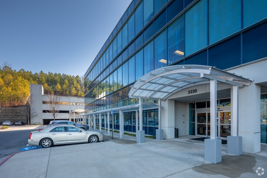 More Photos Of 3330 Preston Ridge Rd, Alpharetta Medical For Lease