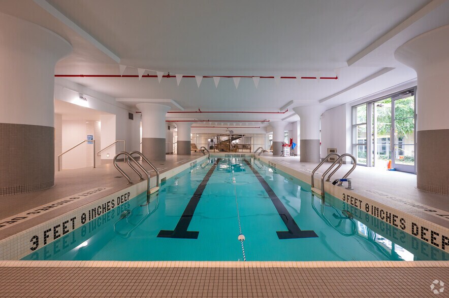 More Photos Of 2728 Thomson Ave, Long Island City Apartments For Sale