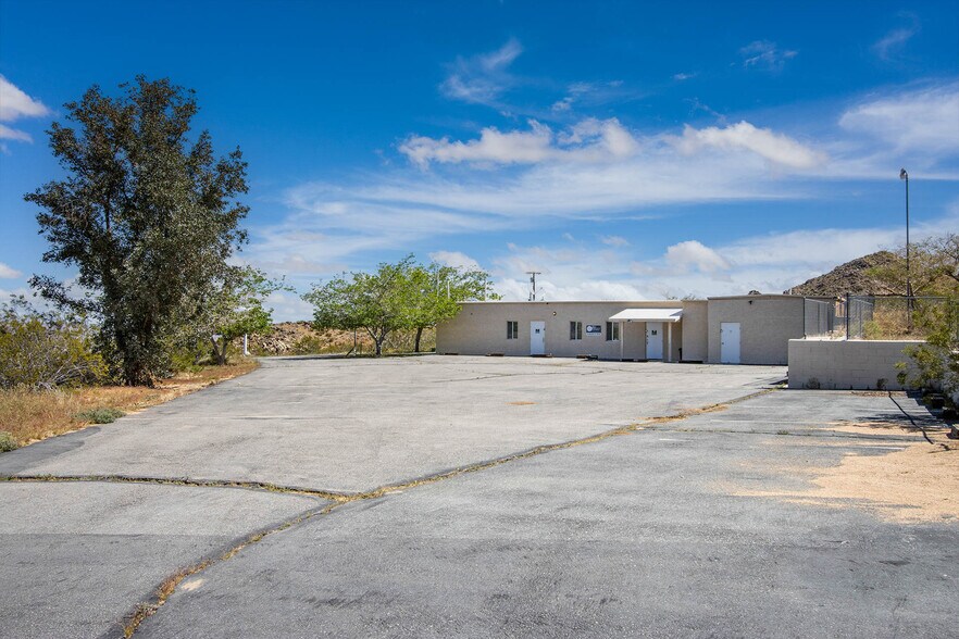 More Photos Of 50636 Golden Ray Rd, Johnson Valley Religious Facility For Sale