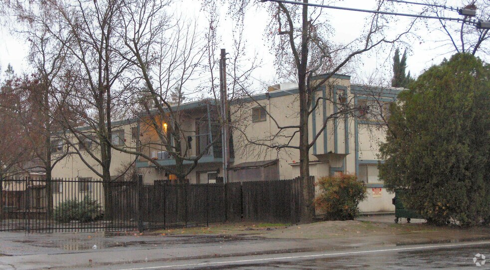 More Photos Of 2520 Northrop Ave, Sacramento Apartments For Sale