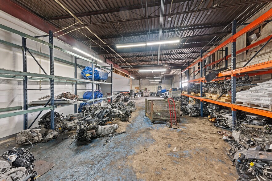 More Photos Of 14286 Meyers Rd, Detroit Industrial For Sale