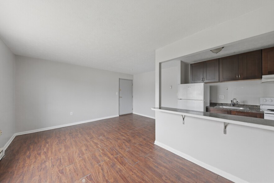 More Photos Of 1209 W Galbraith Rd, Cincinnati Apartments For Sale