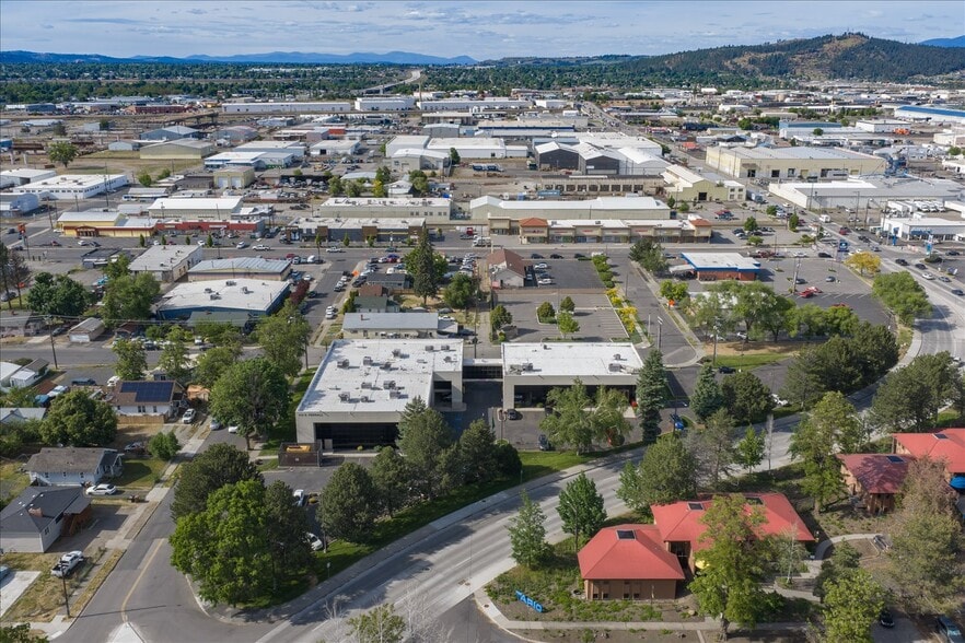 More Photos Of 3428 E 1st Ave, Spokane Office For Lease