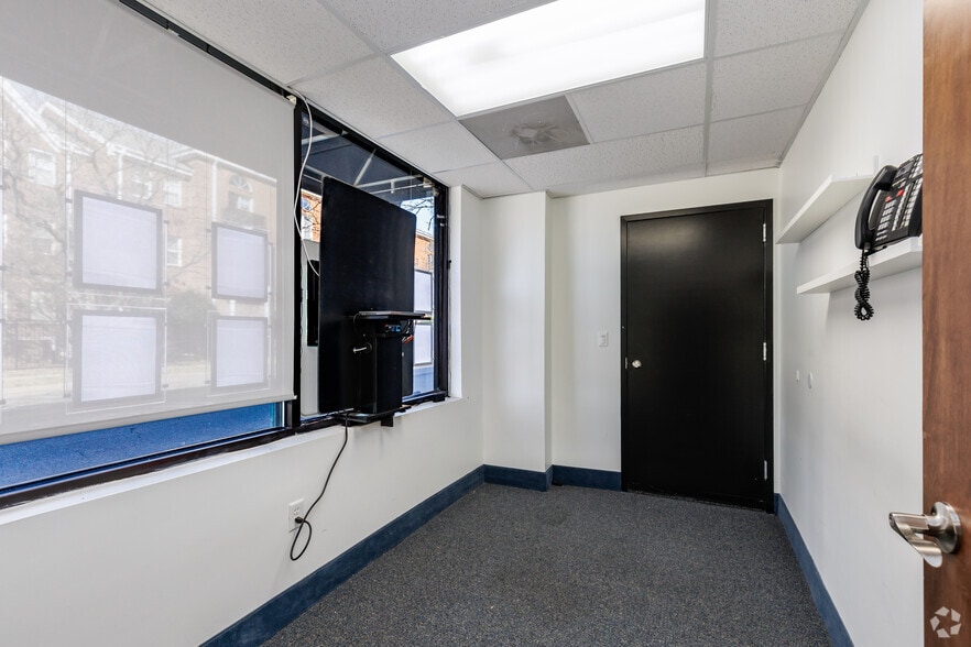 More Photos Of 900 Granby St, Norfolk Office For Lease