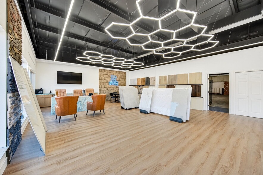 More Photos Of 809 N Cocoa Blvd, Cocoa General Retail For Sale