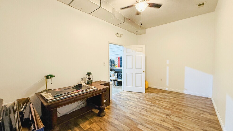 More Photos Of 2424 New Columbia Rd, Campbellsville Carwash For Sale