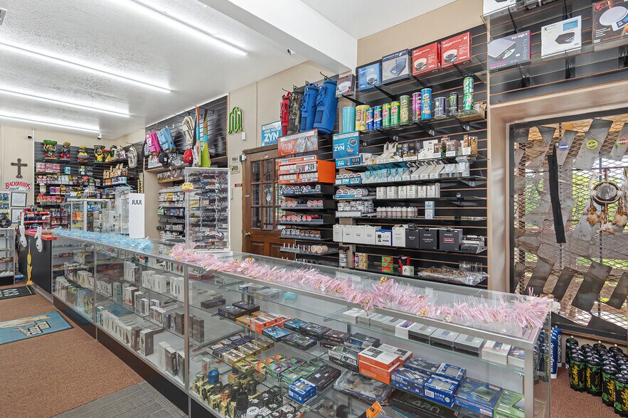 More Photos Of 10015 Alta Sierra Dr, Grass Valley Office Residential For Sale