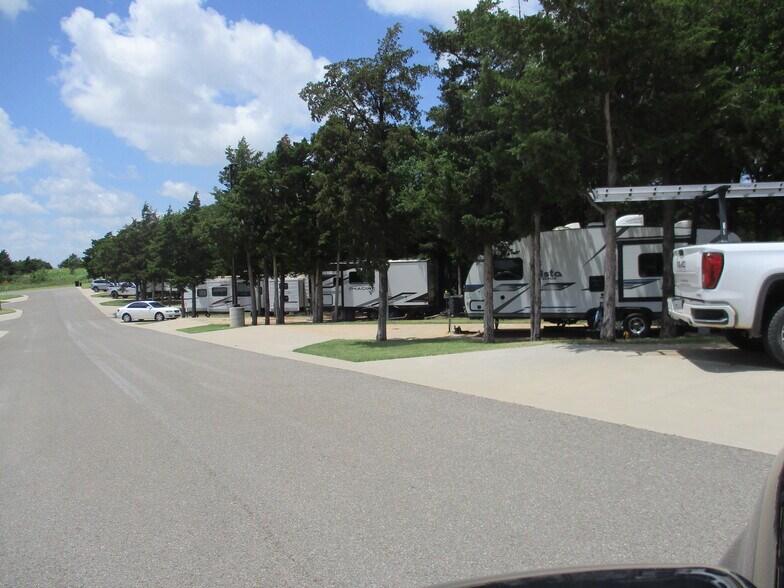 More Photos Of 1038 Airport Rd, Weatherford Manufactured Housing Mobile Home Park For Sale
