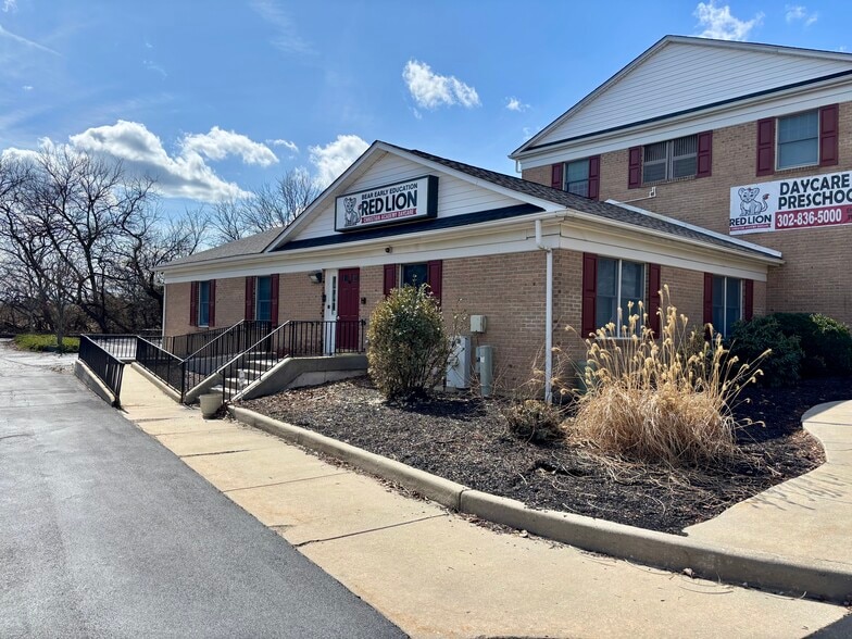 More Photos Of 2884 Summit Bridge Rd, Bear Medical For Sale