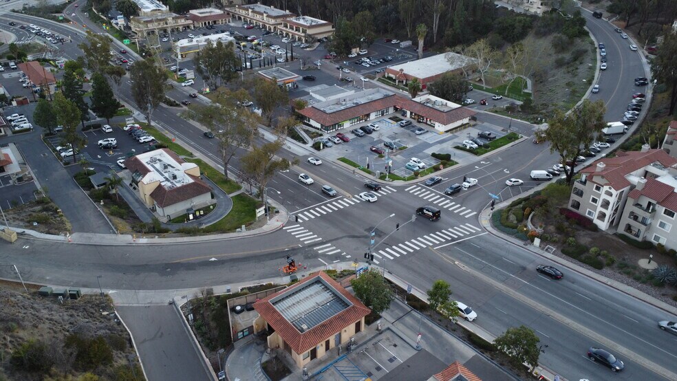 More Photos Of 12880-12890 Rancho Penasquitos Blvd, San Diego Freestanding For Lease