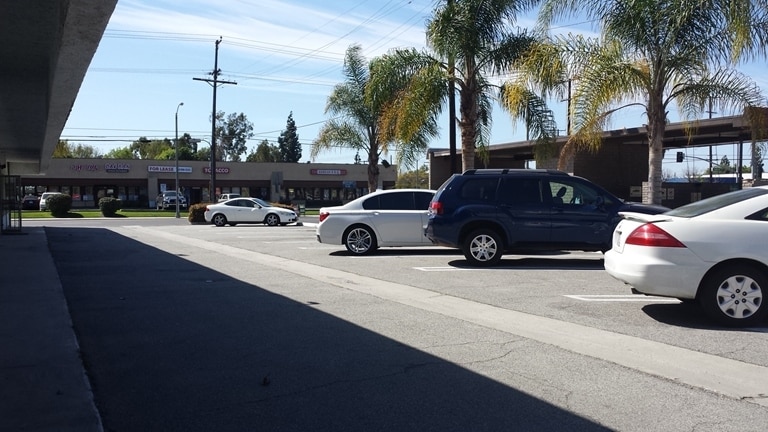 More Photos Of 11815-11821 Centralia St, Lakewood Freestanding For Sale