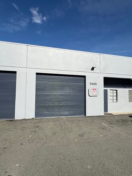 More Photos Of 5853-5895 Winfield Blvd, San Jose Unknown For Lease