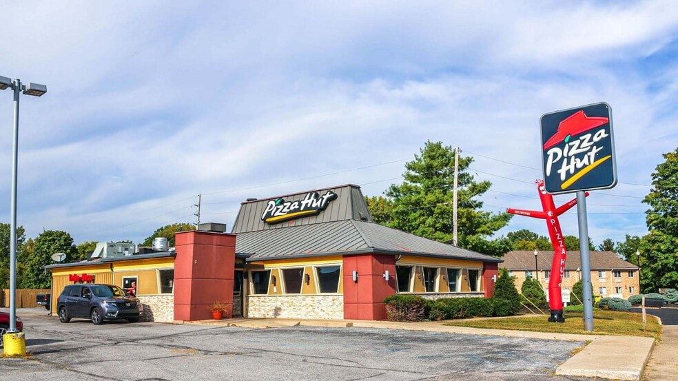 Primary Photo Of 3 Old Farm Rd, Danville Restaurant For Sale