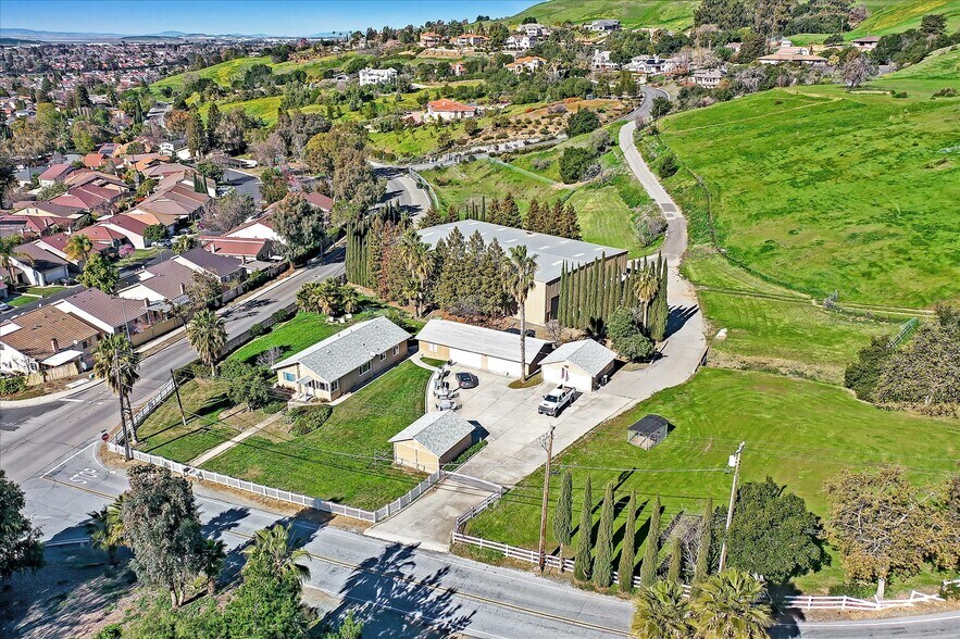 More Photos Of 1995 Old Calaveras Rd, Milpitas Land For Sale