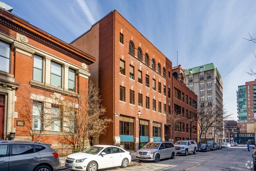 More Photos Of 100 Lombard St, Toronto Office For Lease