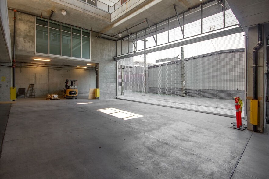 More Photos Of 923-977 Hastings St E, Vancouver Apartments For Lease