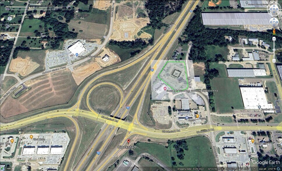 More Photos Of 415 Business Park, Gluckstadt Land For Sale