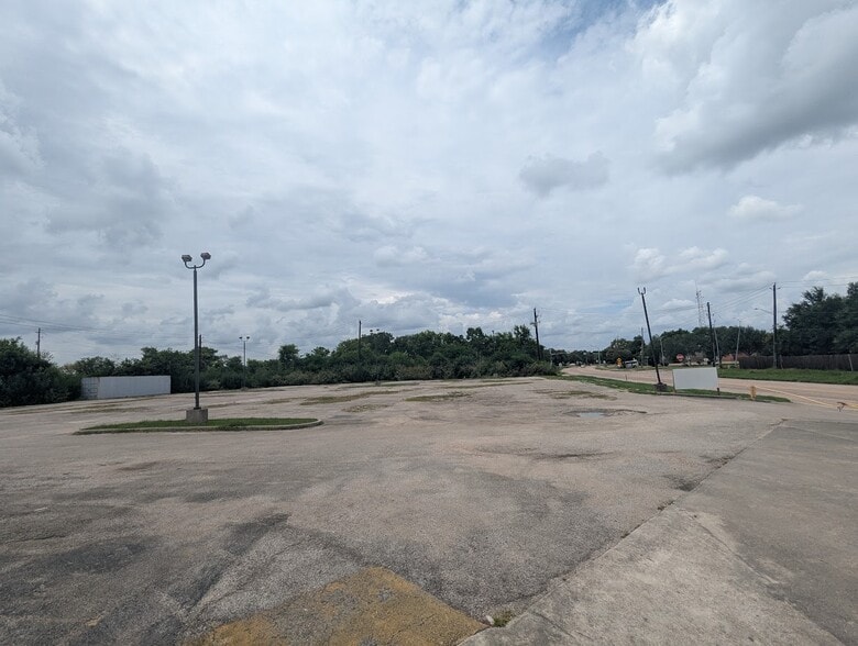 More Photos Of 16310 Chimney Rock Rd, Houston Religious Facility For Sale
