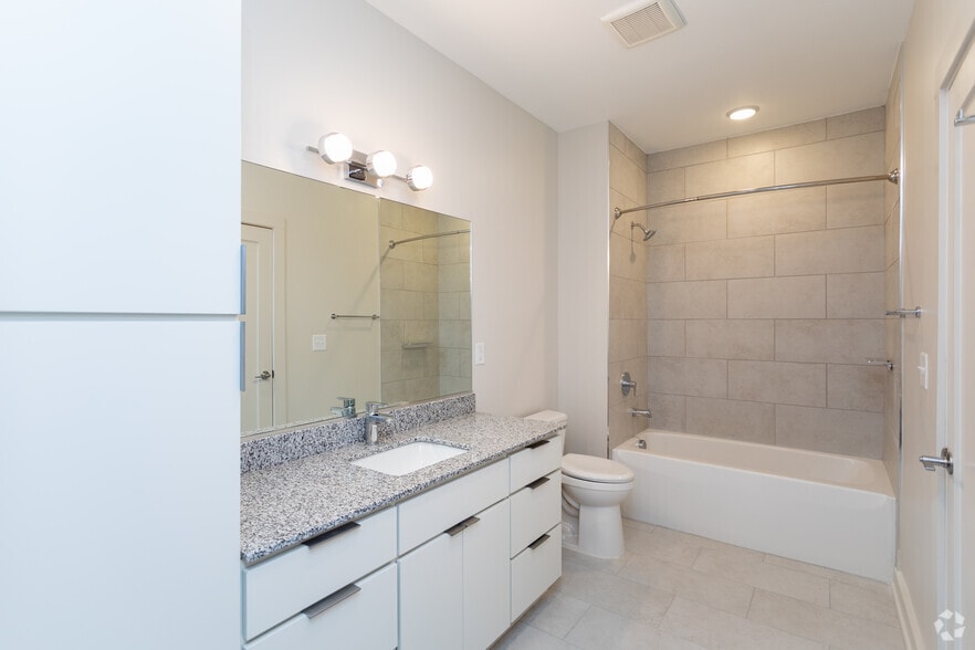 More Photos Of 650 N Main St, High Point Apartments For Lease