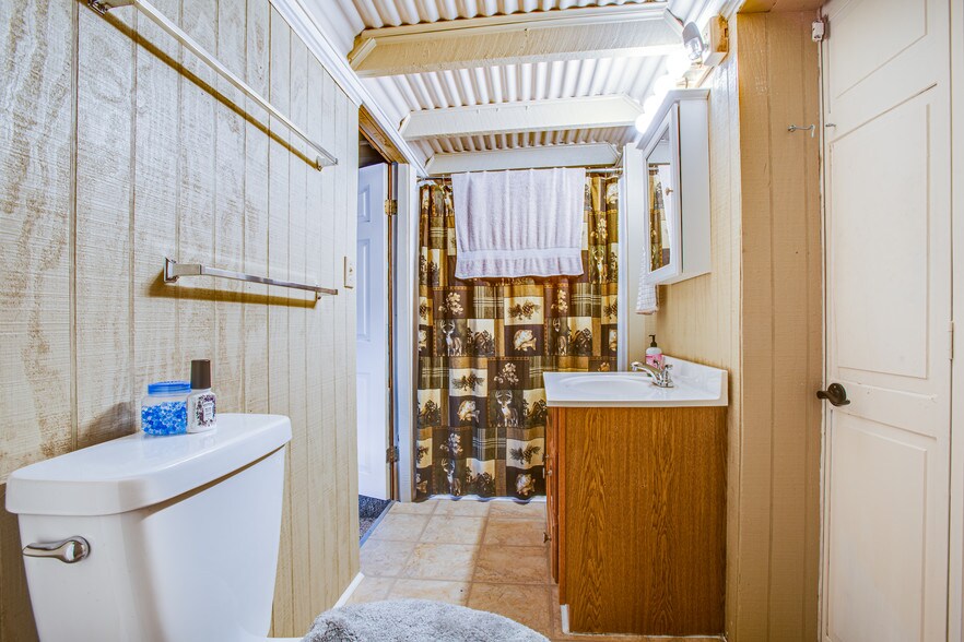 More Photos Of 11200 Catharpin Rd, Spotsylvania Auto Repair For Sale