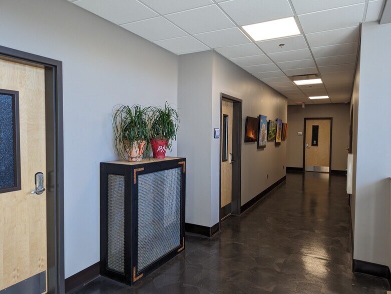 More Photos Of 101 E Allen St, Hendersonville Medical For Lease