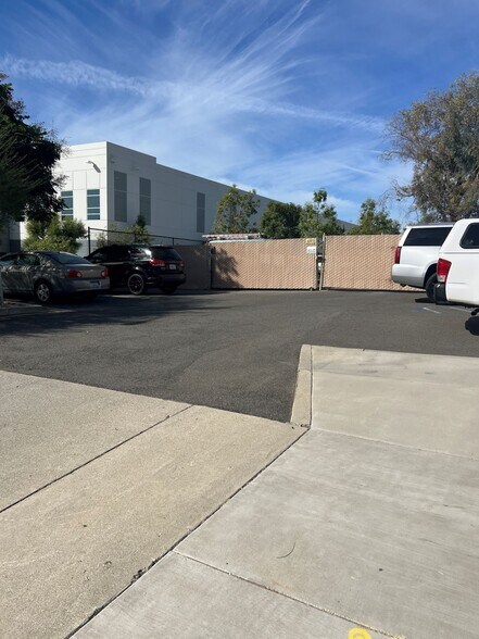 More Photos Of 13784 Monte Vista Ave, Chino Warehouse For Sale